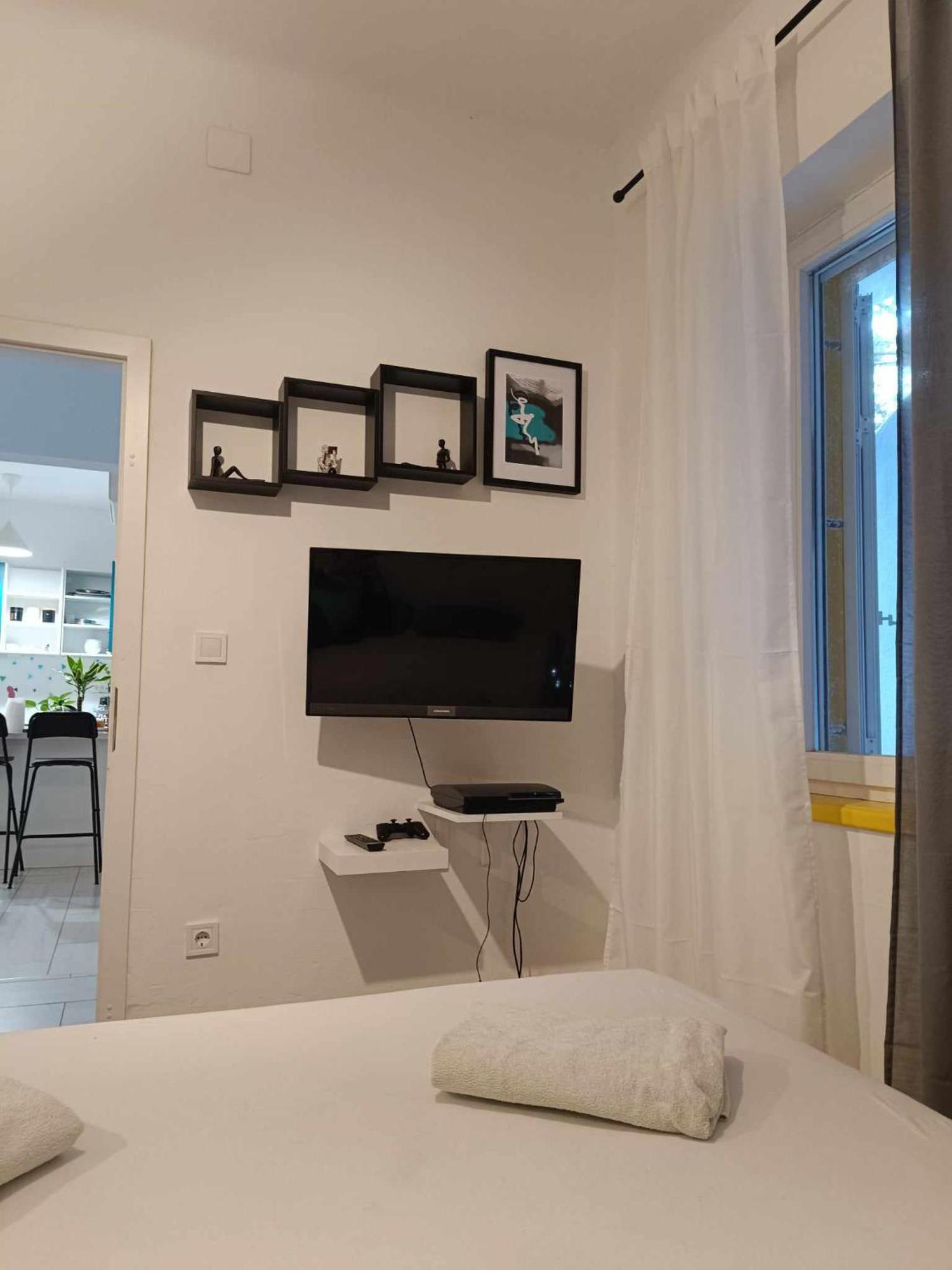 Novoureden Komforni Stan Od 90 M2 S Dvoristem Apartment Sibenik Exterior photo